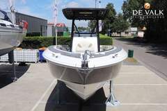Boston Whaler 270 Outrage - picture 2