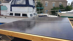 Tuckerboot wie neu mit Reinem Solarantrieb HK - fotka 5