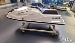 Yamaha Superjet - picture 1