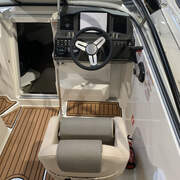 Bayliner VR 5 C OE - picture 8