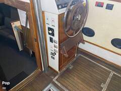Chris-Craft Roamer 37 Riviera Charter Boat - resim 8
