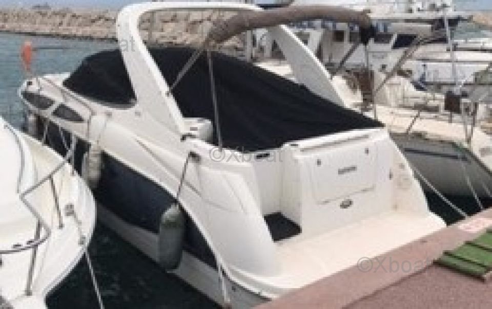 Bayliner 315 good condition. A Compact and fast