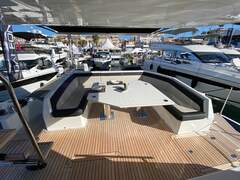 Galeon 650 Skydeck - picture 6