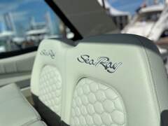 Sea Ray Sundancer Coupe 320 - Bild 9
