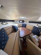 Crownline 325 SCR - picture 8