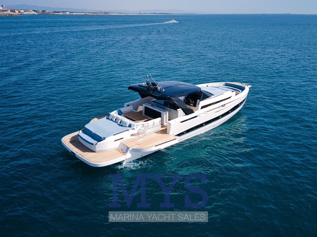 Cayman Yacht 540 WA NEW: buy used powerboat - buy and sale