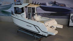 Quicksilver Captur 625 Pilothouse mit 100PS Lagerboot - fotka 3