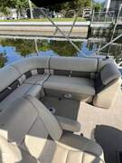 Sun Tracker Party Barge 20 DLX - фото 5