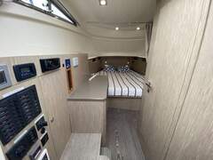 Nuova Jolly Prince 43 Luxury Cabin - picture 10