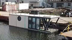 Shogun Mobile Houseboat - image 1