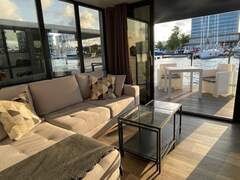 Modern 12 Houseboat - picture 10