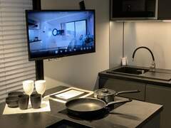 Modern 11 Houseboat - picture 4