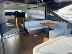 Pershing 74 - picture 6