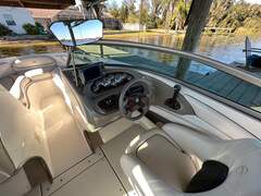 Crownline 210 - picture 2