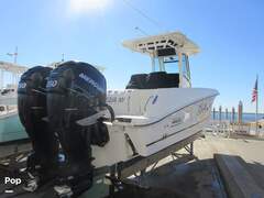 Boston Whaler 280 Outrage - picture 4