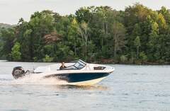 Sea Ray 190 SPOE & Trailer (LAGERBOOT) - picture 1