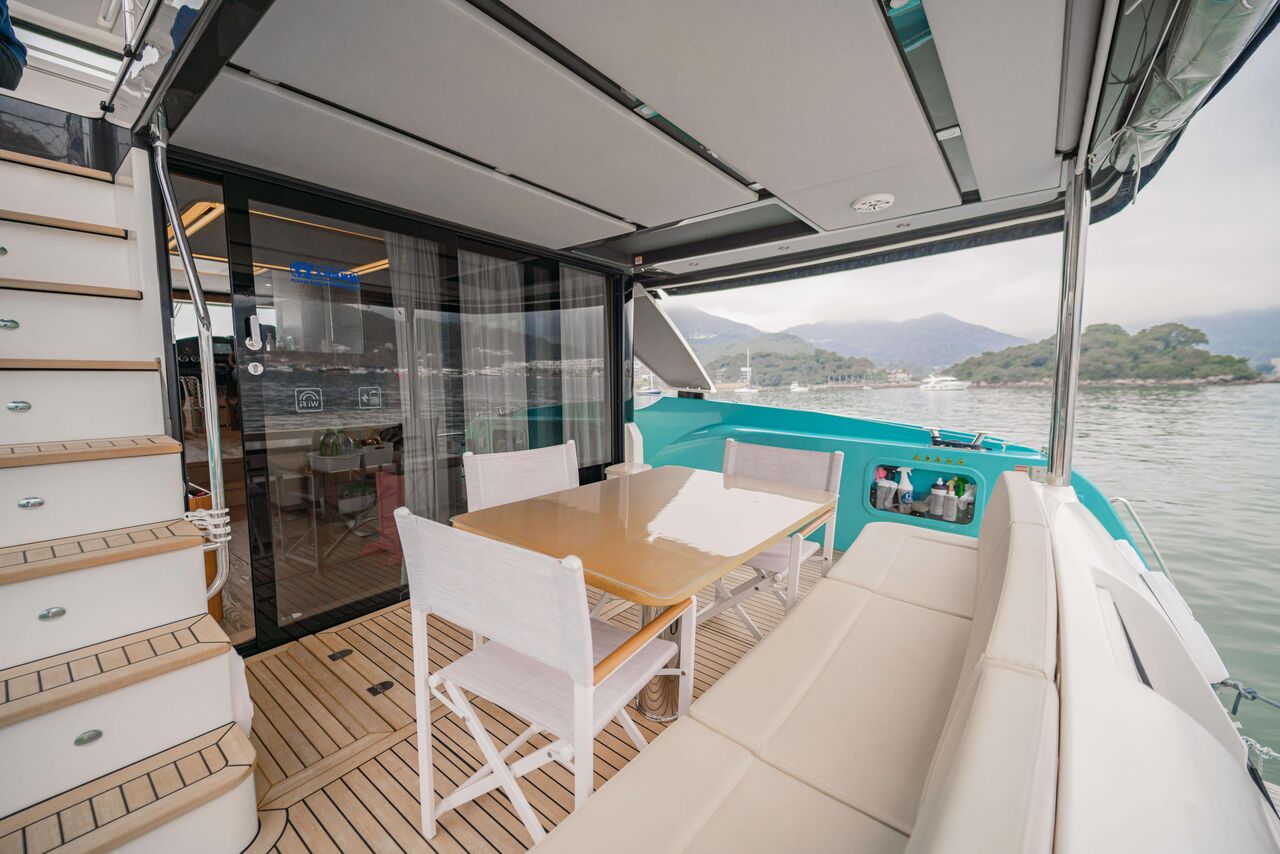 Absolute Yachts Navetta 58 - picture 2