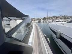 Evo Yachts R6 - Bild 7