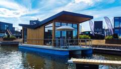 Twin Vee Butterfly Houseboat - resim 1