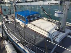 Price lowered.The Aphrodite 101 Sailboat is a - fotka 9