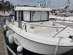 Bénéteau Barracuda 8 NEAR NEW Boat, Fusion HP 200 - resim 1