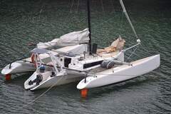Trimaran Pulsar 26 Built by the CTI Shipyard for - picture 1