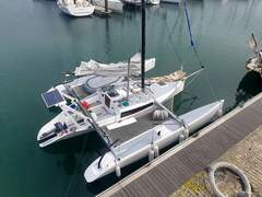 Trimaran Pulsar 26 Built by the CTI Shipyard for - picture 7