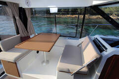 Jeanneau Merry Fisher 895 Offshore - picture 9