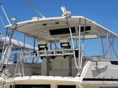 Viking 53 Convertible - picture 8