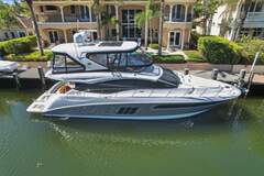 Sea Ray L590 Fly - picture 5