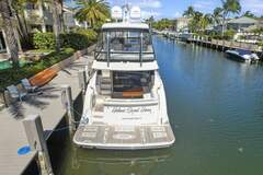 Sea Ray L590 Fly - picture 8
