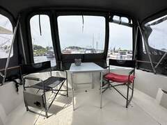 Bayliner 2850 Contessa Fly - picture 2