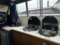 Bayliner 2850 Contessa Fly - picture 6