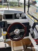 Texas 646 Pilothouse Boat - picture 10