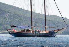 Classic Sailing Yacht - image 1