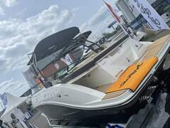 Sea Ray Sun Sport 230 Ancora Yachtfestival - fotka 4