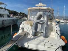 Cruisers Yachts 4370 Express - picture 3