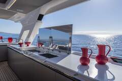 Absolute Yachts Navetta 75 - image 8
