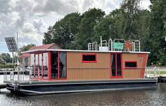 Nordic 40 CE-C Sauna Houseboat - fotka 1