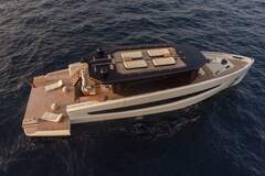 Evo Yachts V8 - Bild 7