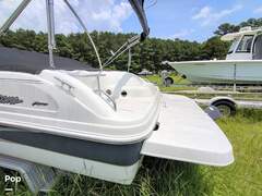 Hurricane Sundeck 217 - picture 10