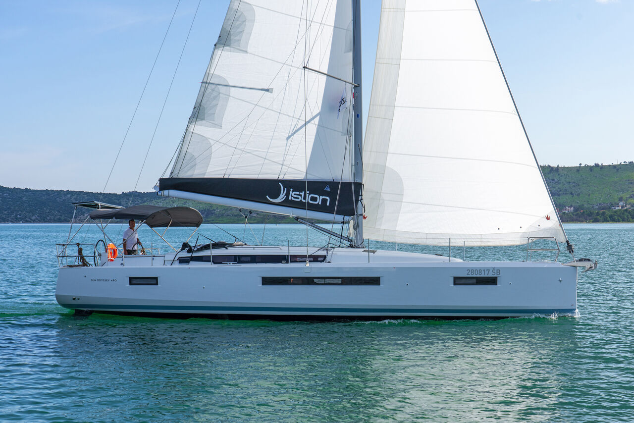 Sun Odyssey 490 (sailboat) for sale