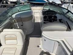 Sea Ray 290 Bow Rider - picture 4