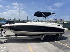 Sea Ray 220 Sundeck - picture 6