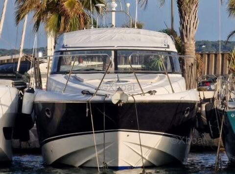 Princess This V48 Sport is a Sports Motorboat from