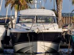 Princess This V48 Sport is a Sports Motorboat from - imagen 1