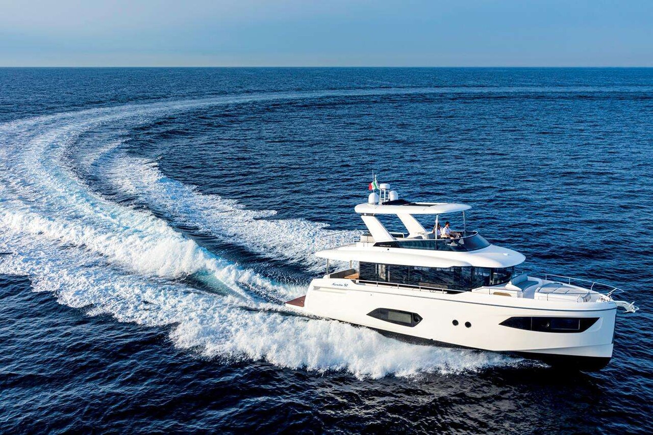 Absolute Yachts 52 Navetta - picture 3