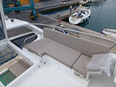 Galeon 430 Skydeck - picture 8