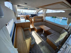 Galeon 430 Skydeck - picture 9