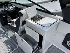 Monterey 258 SS Bowrider - picture 10